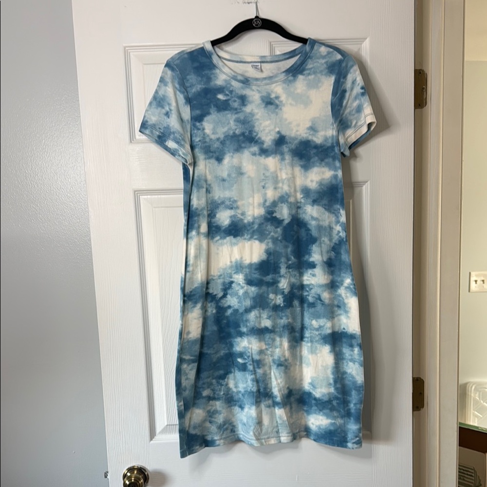 Old Navy Cotton Blend Blue Tie-Dye T-Shirt Dress